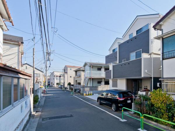 Local photos, including front road. 2013 / 12 / 06 shooting