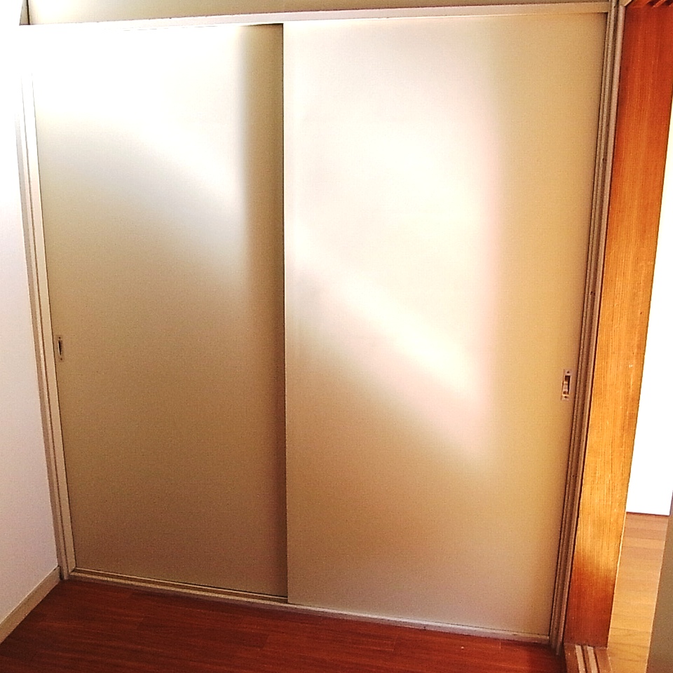 Receipt. Storage between 1