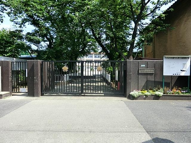 Primary school. 528m to Nerima Shakujii Nishi Elementary School
