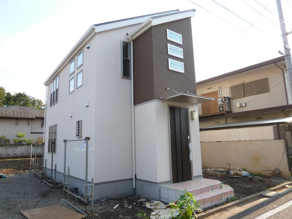 Local appearance photo. Southeast side