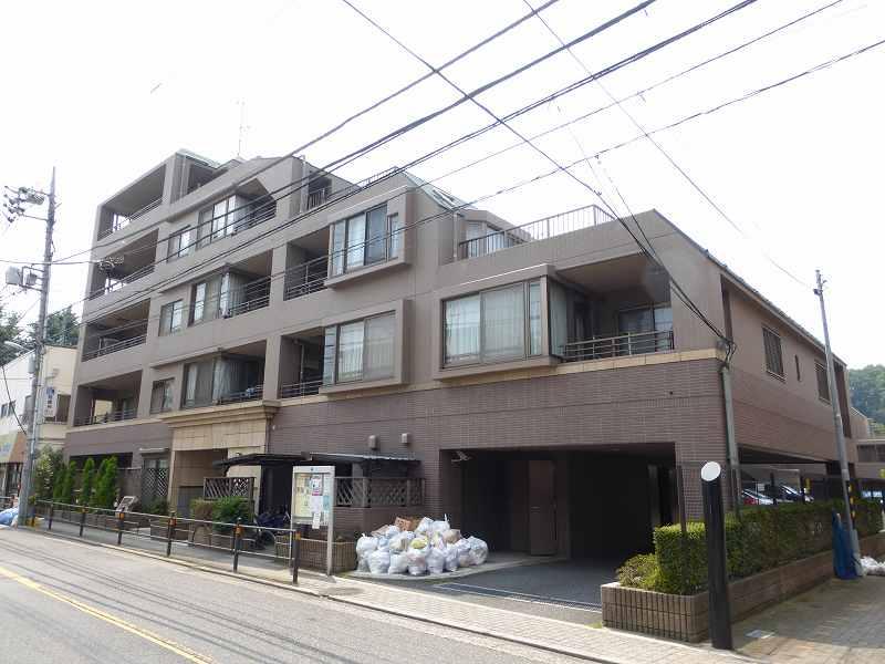 Local appearance photo. Local (August 2013) Shooting