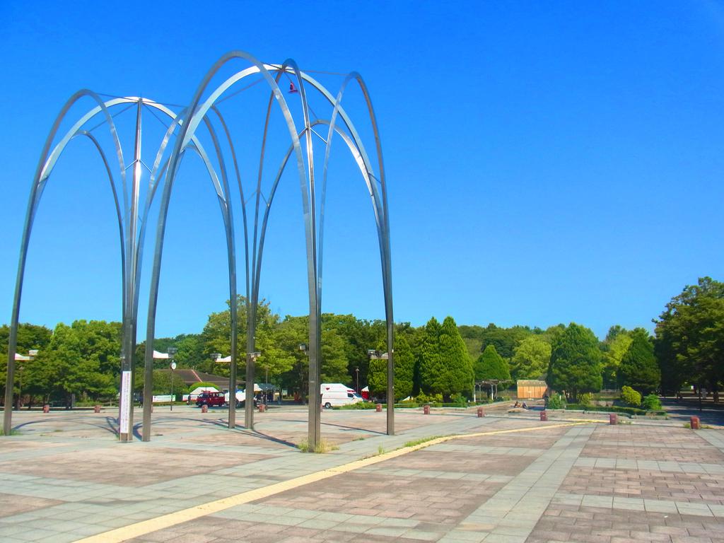 park. Until the vast Metropolitan Hikarigaoka park (park) 137m