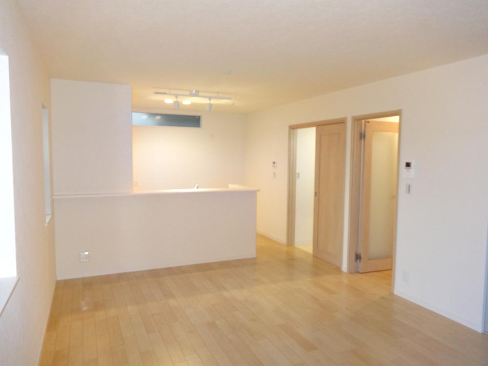 Living. Indoor (11 May 2013) Shooting