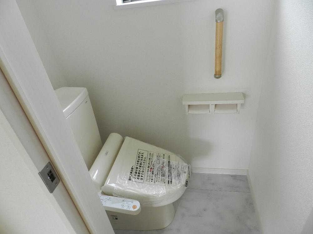 Toilet. Same specifications, Shower toilet