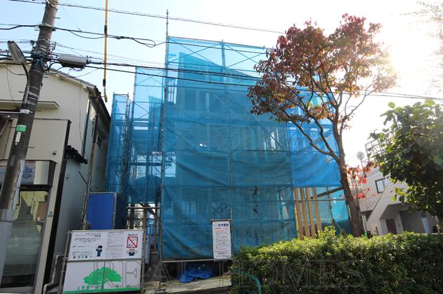 Local appearance photo. Local (11 May 2013) Shooting