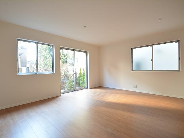 Living. Nerima Minamiōizumi 4-chome living