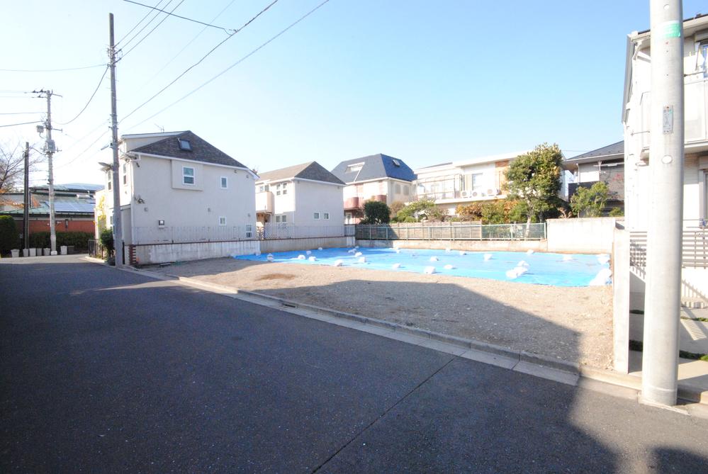 Local land photo. Local (12 May 2013) Shooting