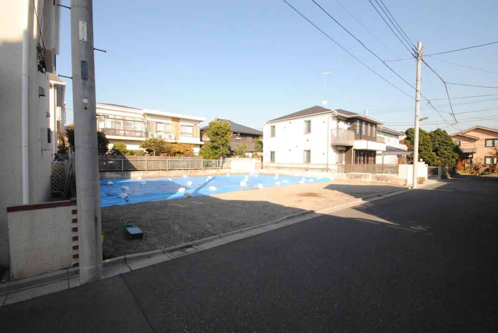 Local land photo. Local (12 May 2013) Shooting