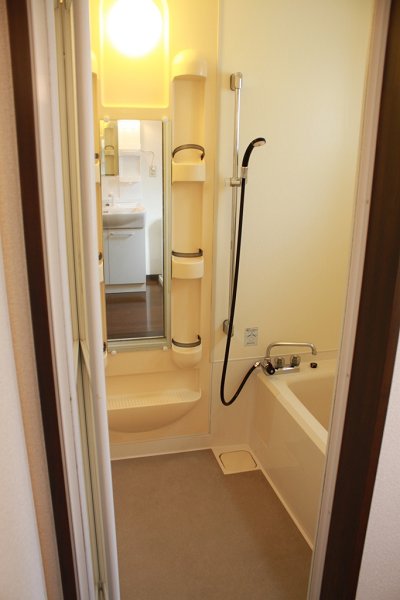 Bath.  ☆ It is Reheating function with bathroom. 