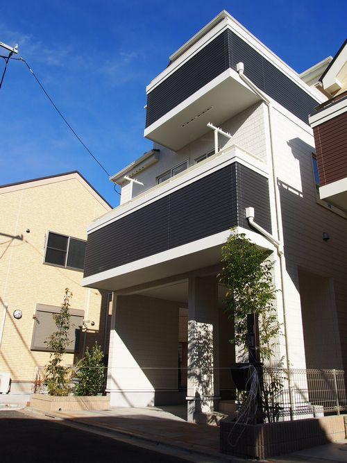 Local appearance photo. 1 Building site (December 2013) Shooting