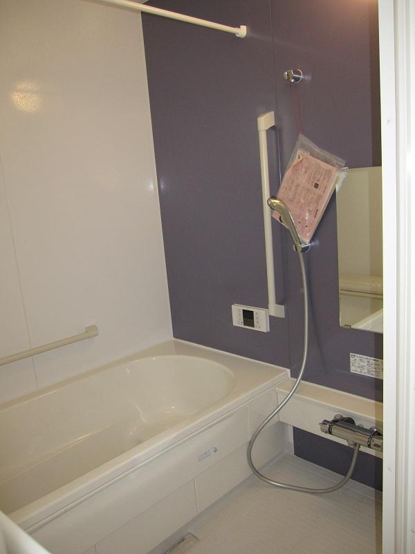 Same specifications photo (bathroom). Same specifications