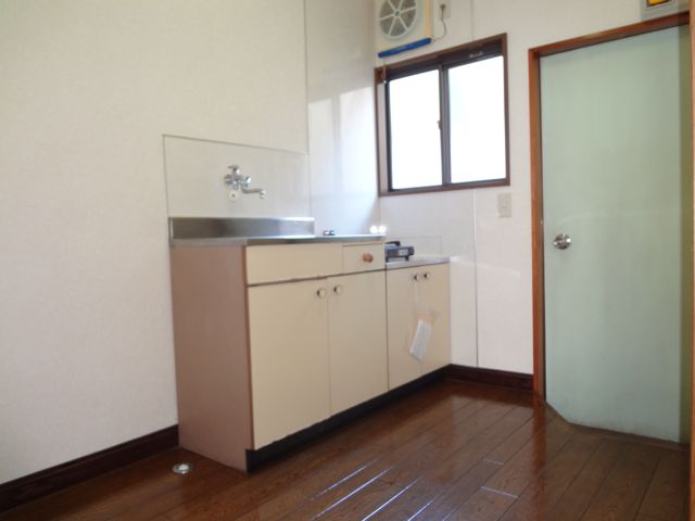 Other. Spacious and has a kitchen space