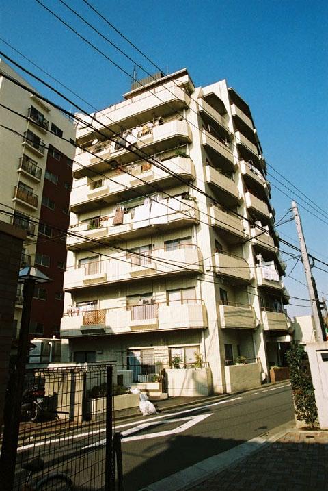 Local appearance photo