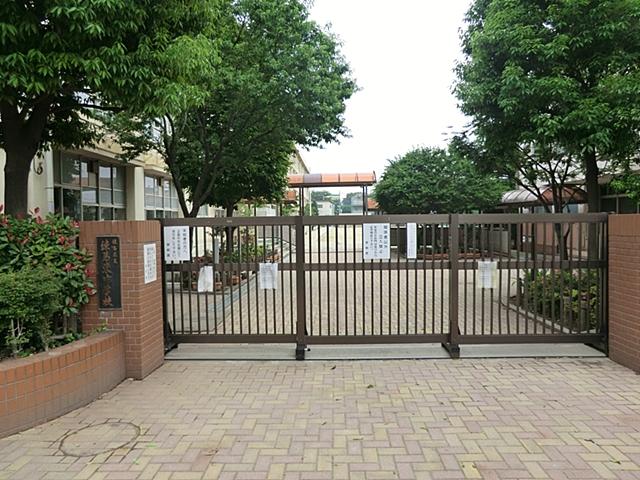 Junior high school. 450m to Nerima Nerima-east junior high school
