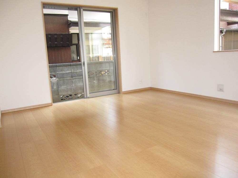 Living. Indoor (11 May 2013) Shooting