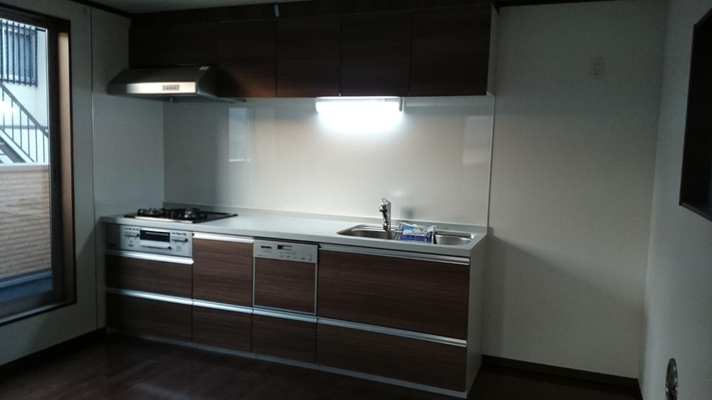 Kitchen. 1 Building Kitchen (November 2013) Shooting