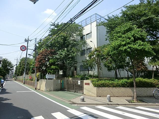 Junior high school. 160m to Nerima Kami Shakujii Junior High School