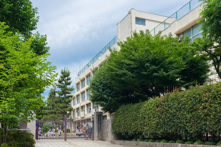 Junior high school. Kaishin 1010m to the second junior high school