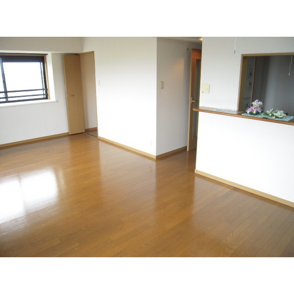 Living and room. Is another room.