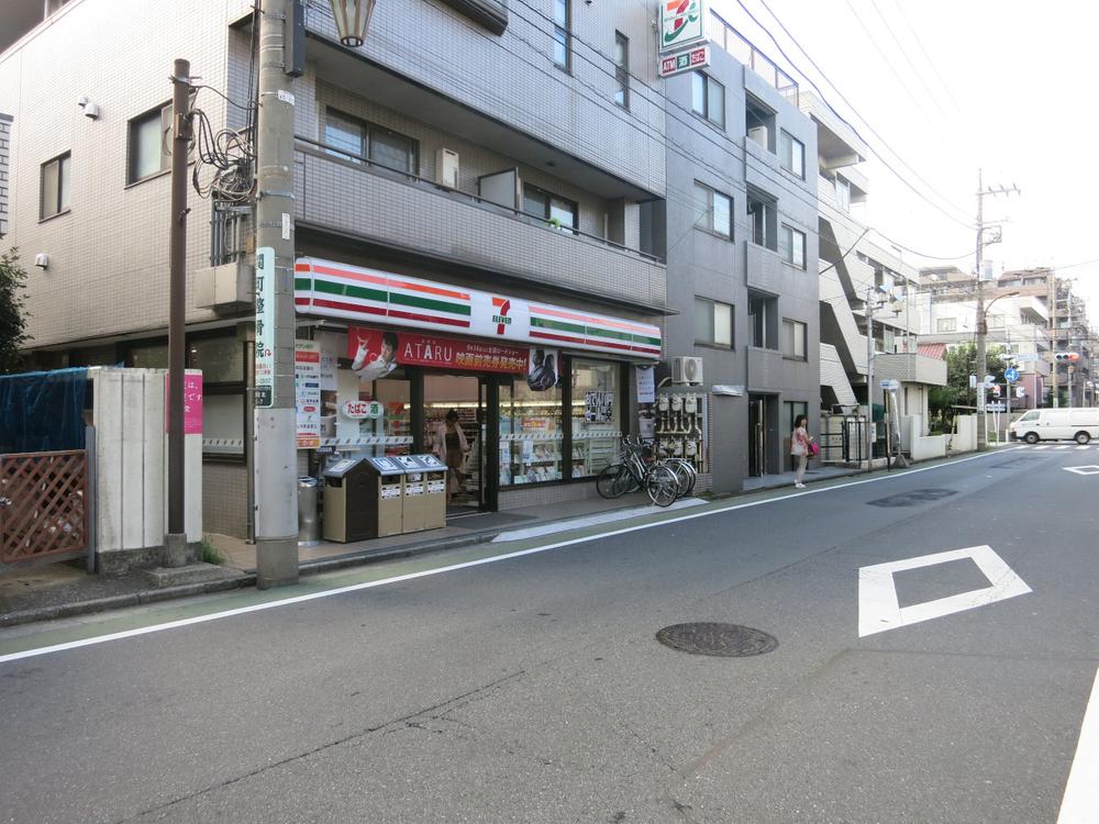 Convenience store. Seven-Eleven 213m to Nerima Seki, Mie Koshin dori