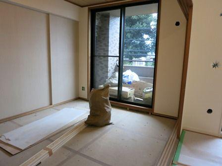 Living. ~ 12 / 19 is a state in the interior construction work ~