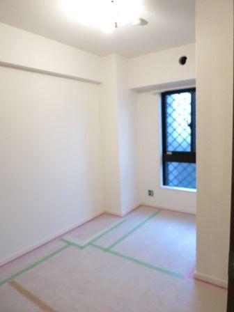 Other introspection. ~ 12 / 19 is a state in the interior construction work ~