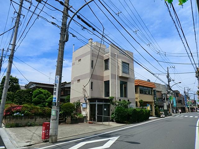 Hospital. 715m toward clinic to improve clinic