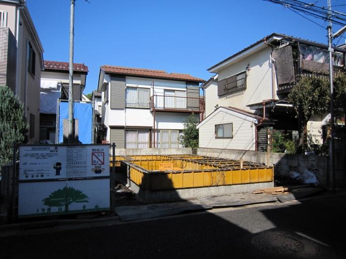 Local appearance photo. Local (11 May 2013) Shooting