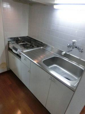 Kitchen. 2-neck Gasukitchin