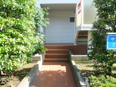 Other common areas. Stairs