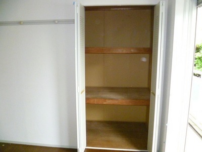 Other Equipment. Western-style stuff input