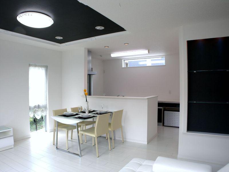 Same specifications photo (kitchen)