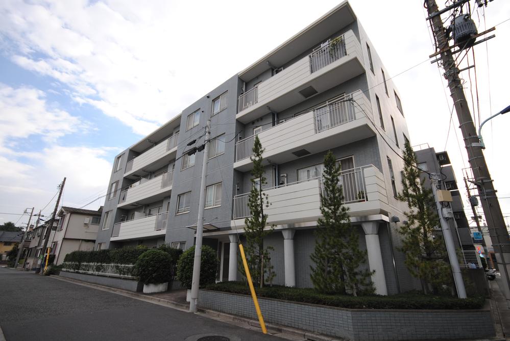 Local appearance photo