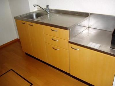 Kitchen. ◆ Stove-mounted kitchen ◆
