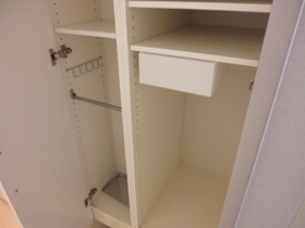 Entrance. Entrance storage