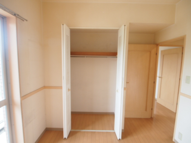 Receipt. Large storage.