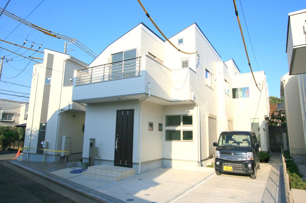 Same specifications photos (appearance). Same specifications appearance