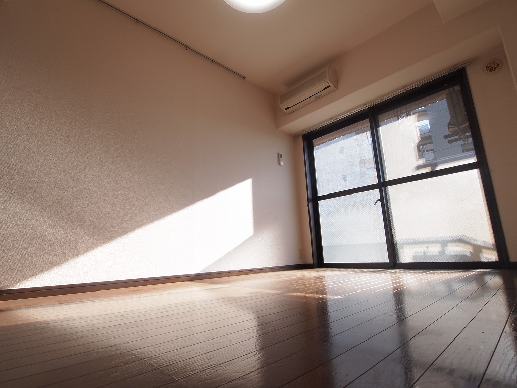 Other room space. 1 groups air-conditioned Western-style ☆