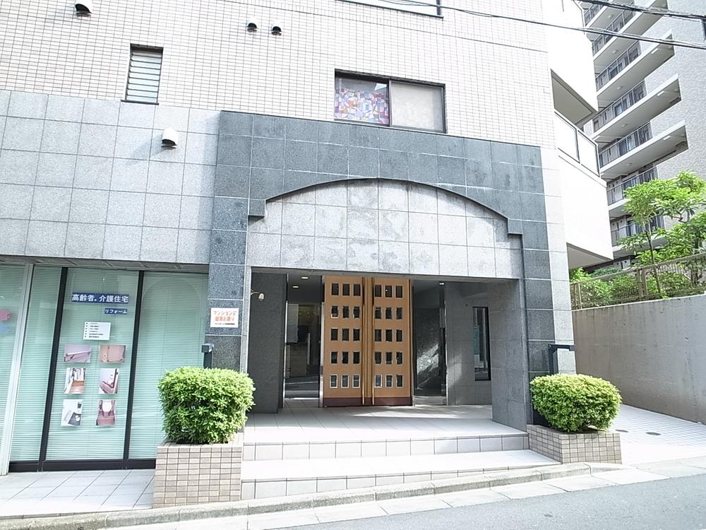 Local appearance photo. Local (June 2013) Shooting