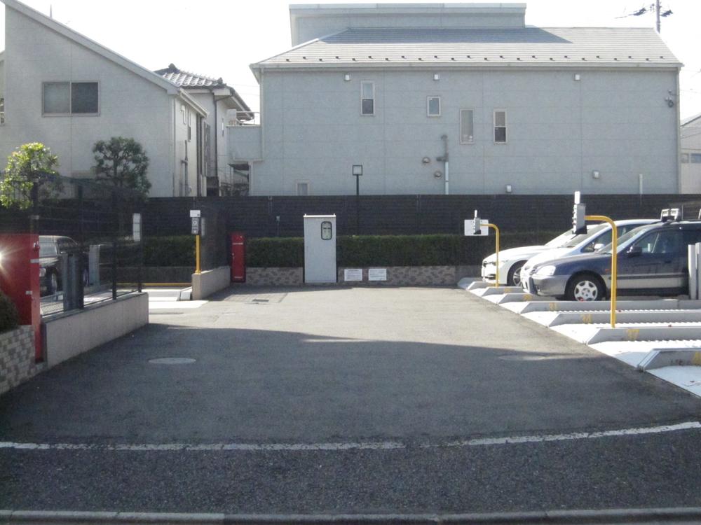 Parking lot. Common areas