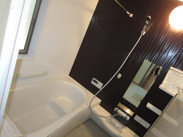 Bathroom. 1 Building ・ Indoor (10 May 2013) Shooting