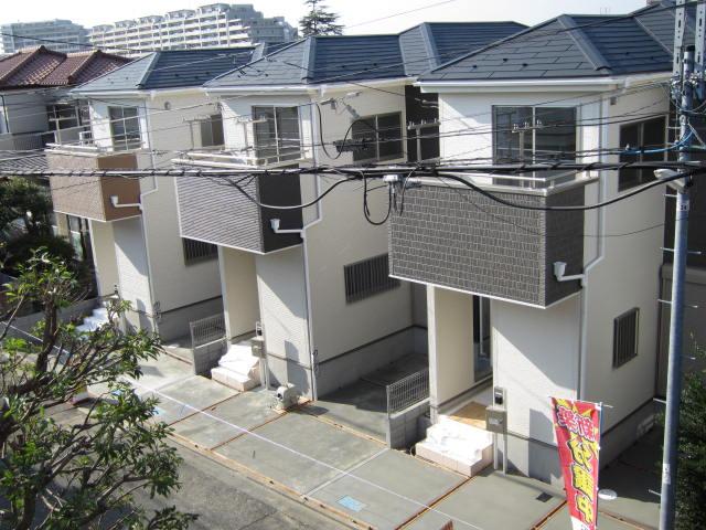 Local appearance photo. Local (10 May 2013) Shooting