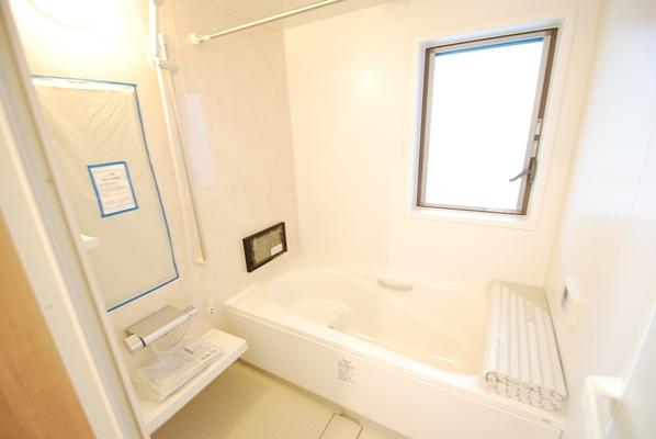 Same specifications photo (bathroom)
