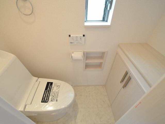 Toilet. Nerima Shimoshakujii 4-chome NO. toilet