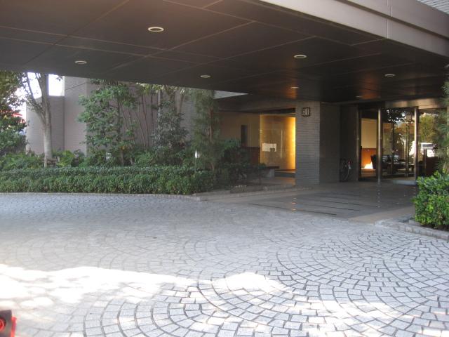 Entrance. Common areas (December 2013) Shooting