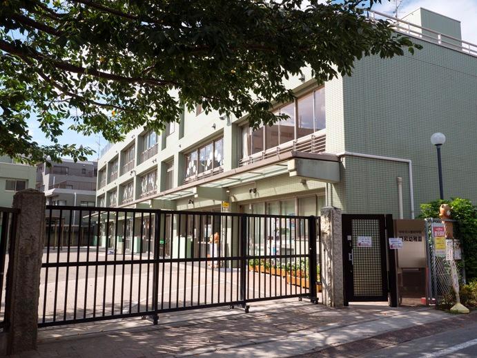 kindergarten ・ Nursery. 440m to private love sum kindergarten