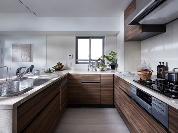 Kitchen.  [Ellesmere kitchen] Actually incorporate the point of view of those who stand in the kitchen, Not only ease of use with an emphasis on communication and design, It is a kitchen for families.