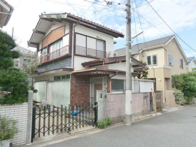 Local land photo. Exterior Photos