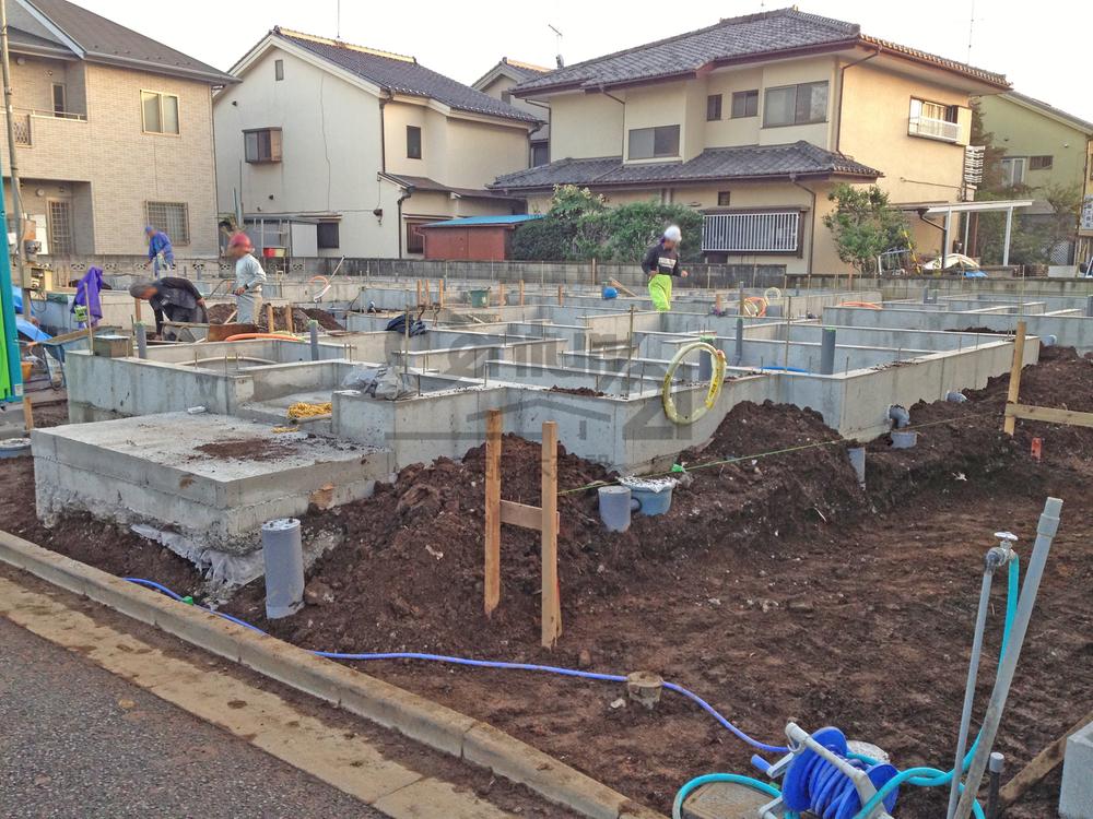 Local appearance photo. Local (11 May 2013) Shooting