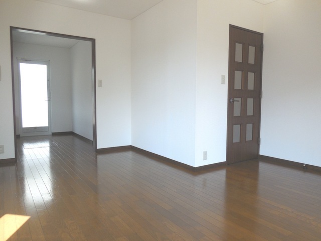 Living and room. Living room of luxury intimate 15 Pledge.